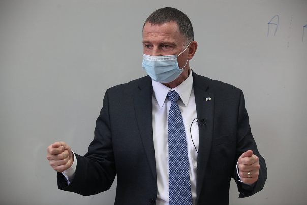 "הסגר בהחלט יימשך מעבר לשבועיים"