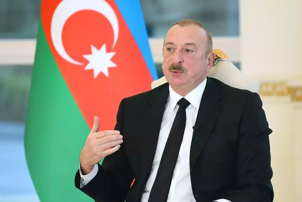 外国官员祝贺马苏德·佩泽什基安