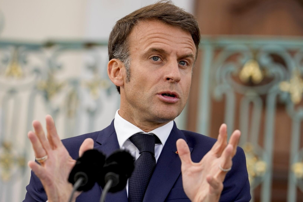 法国总统散布针对伊朗的谎言