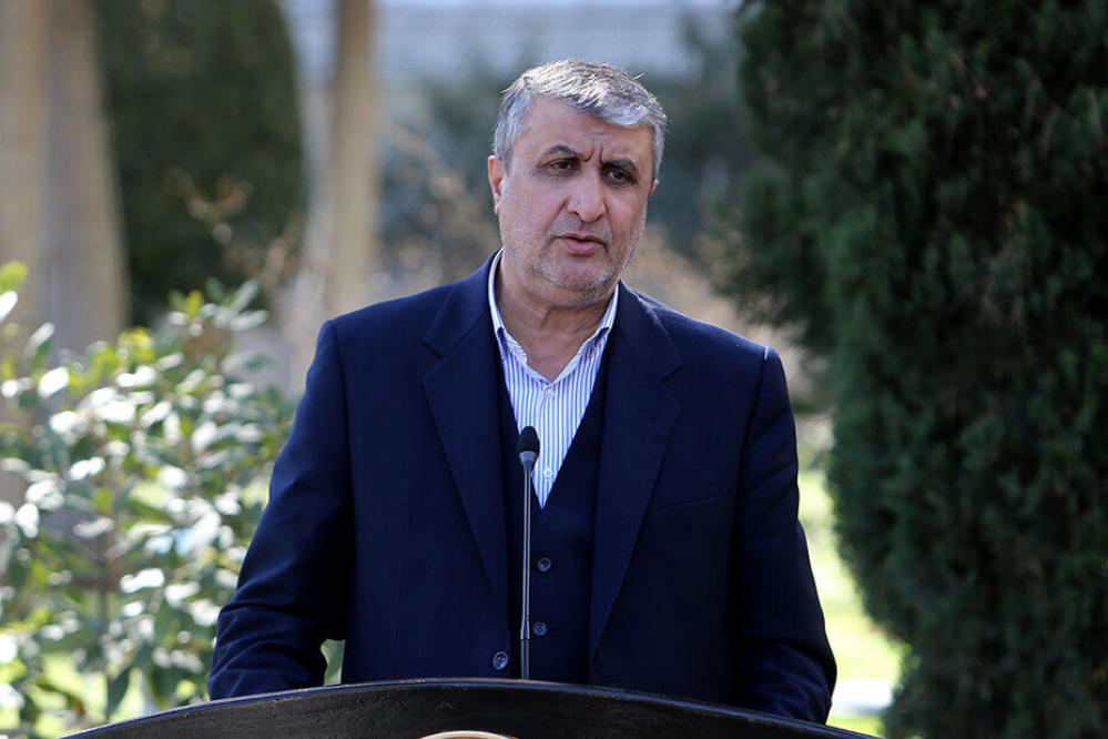 Эслами: Ядерная промышленность Ирана будет работать без перерыва