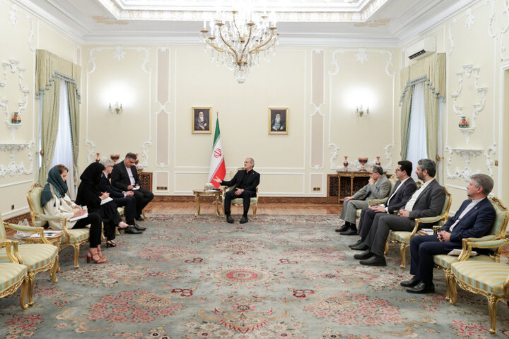 Пезешкиан: Наш ответ на возможное повторение агрессии будет авторитетным