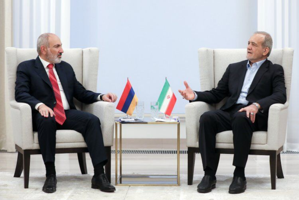 欧亚大陆的医生——伊朗外交与合作的转折点