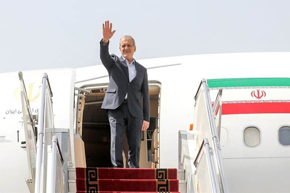 佩泽基什安参加伊斯兰领导人紧急峰会