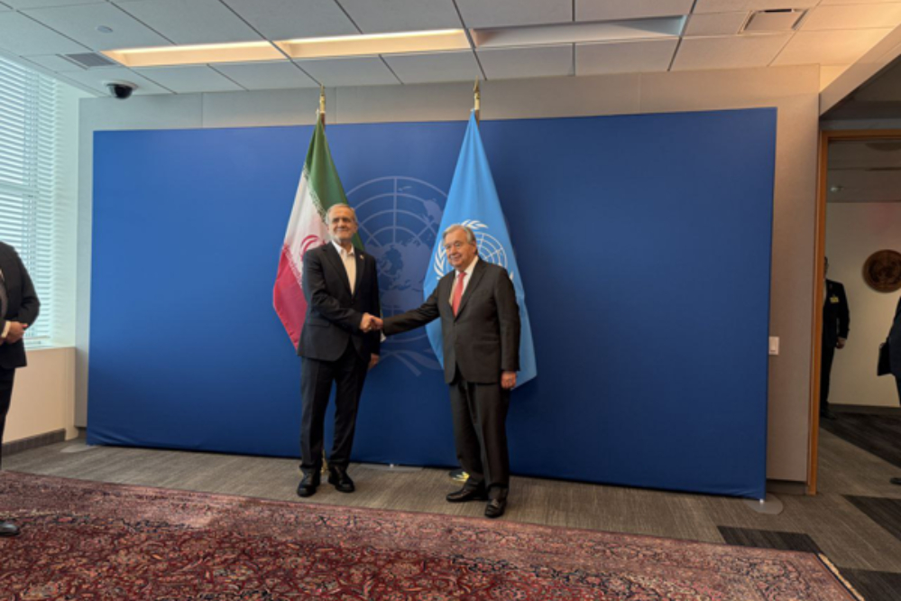 Пезешкиан встретился с Генеральным секретарем ООН