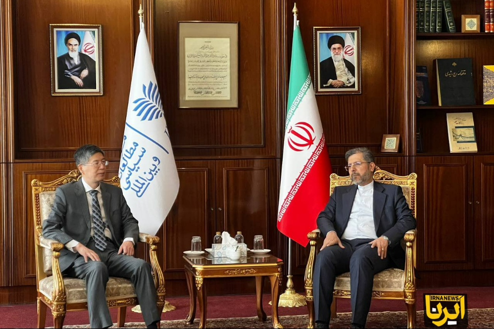 外交部副部长会见中国大使