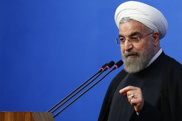 ملت ایران دشمن را ناامید می کنند/پیروز این نبرد ملت هستند