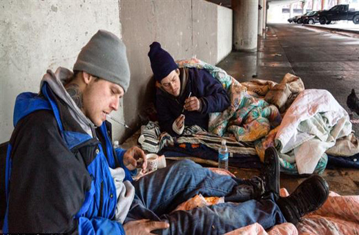 بحرانهای اجتماعی ناتمام در آمریکا/خودکشی، مصرف مواد مخدر و مشروبات الکلی