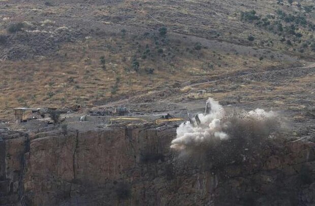 سنگ 70 تنی دروازه قرآن شیراز منفجر شد