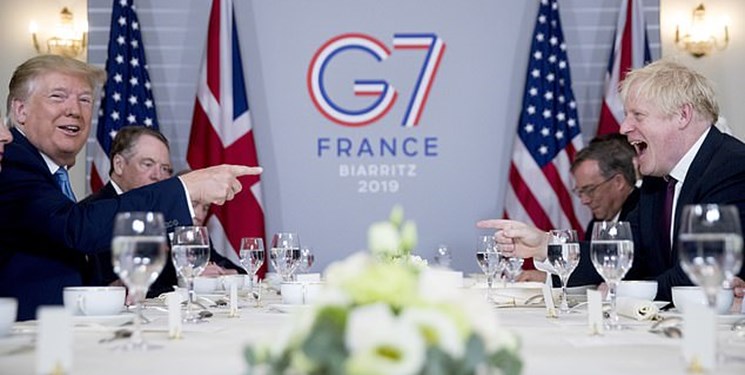 جانسون برای خروج موفقیت‌آمیز از اتحادیه اروپا به نصیحت نیازی ندارد