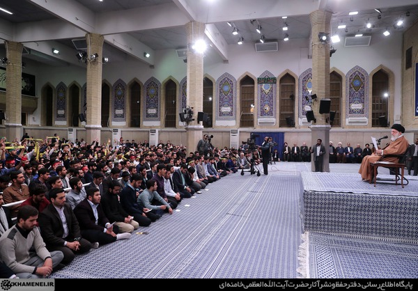 رهبر انقلاب: منطق منع مذاکره با آمریکا جلوگیری از نفوذ این کشور است