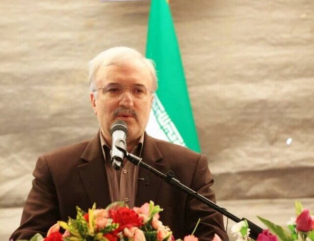 اجازه ندادیم تهیه داروهای اساسی مردم دچار وقفه شود