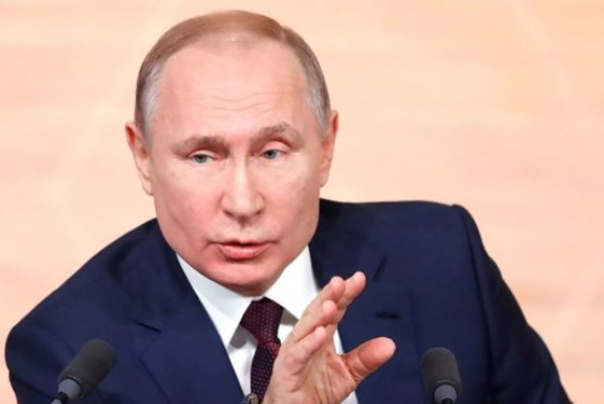 پوتین: رئیس‌جمهور و مدیران ارشد نباید دوتابعیتی باشند