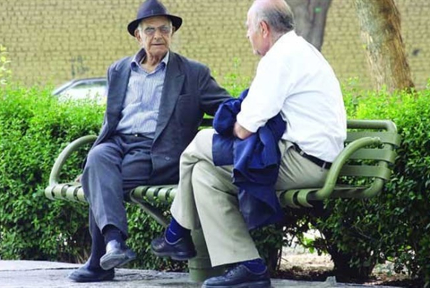 حداقل حقوق بازنشستگان 2 میلیون و 500 هزار تومان می‌شود؟