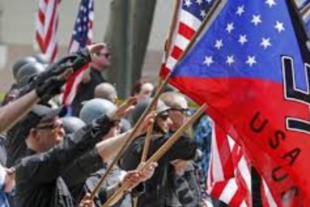 سفیدپوستان نژادپرست در یک دهه صدها نفر را در آمریکا کشته‌اند