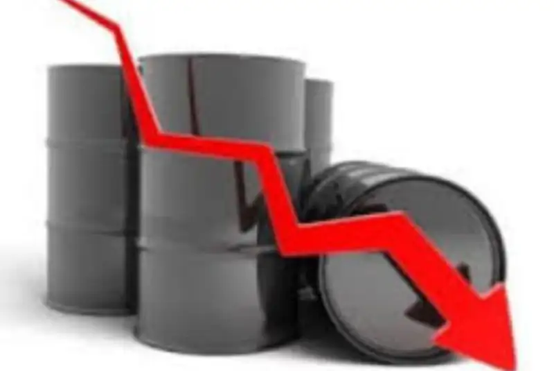 عقب‌نشینی 2.5 درصدی قیمت نفت