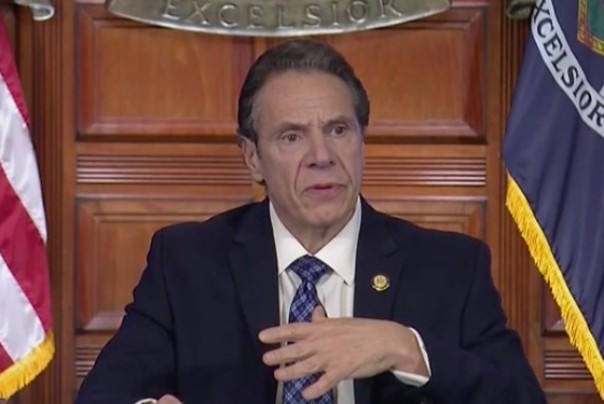 واکنش‌ دیرهنگام موجب فاجعه شیوع کرونا در آمریکا شد