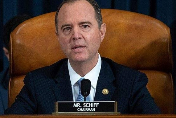 آدام شیف: ترامپ در سایه شیوع کرونا در حال انتقام‌جویی است