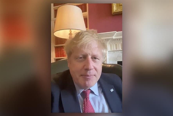 نخست وزیر انگلیس در مراحل اولیه بهبودی قرار دارد