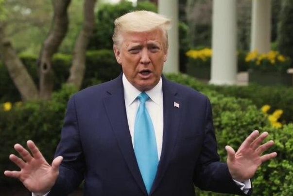 آسوشیتدپرس: تحریم‌های آمریکا ارسال کالاهای بشردوستانه به ایران را مختل کرده است