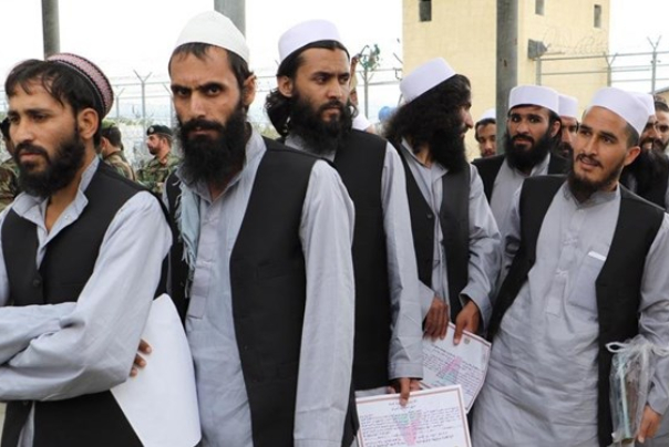 آزادی زندانیان طالبان از سوی دولت افغانستان متوقف شد