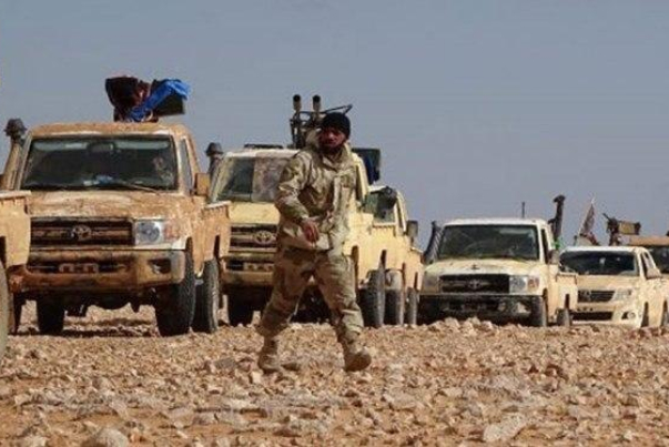 یک گروه مسلح تحت آموزش آمریکا خود را تسلیم ارتش سوریه کرد