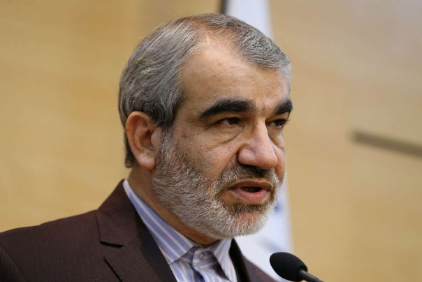 حرف آخر کدخدایی درباره سینا کمالخانی