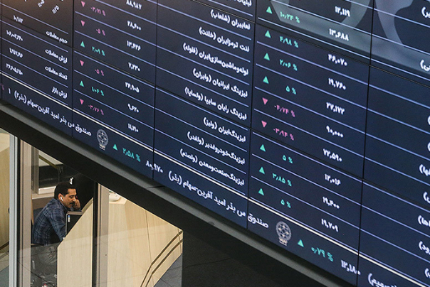 پیش بینی تداوم روند افزایشی شاخص  سهام در بورس
