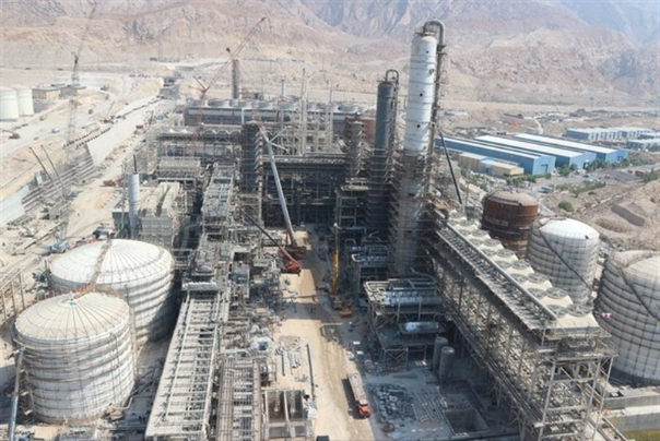 Iran Launches New Energy Projects