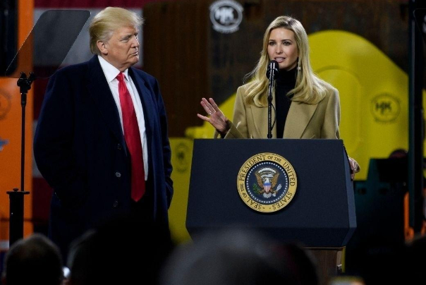 ترامپ: «ایوانکا» بهتر از «کامالا هریس» است!