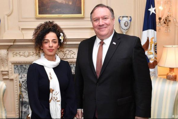 خوش‌رقصی‌های جوجه اردک زشت برای تصدی ریاست صدای آمریکا!