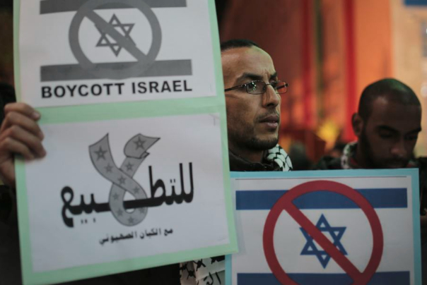 The Zionists acknowledge the dissatisfaction of Arab nations in the project of normalization.