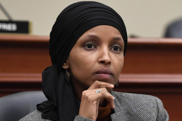 ایلهان عمر: پمپئو یک هیولاست