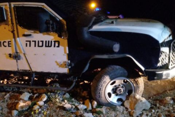 שלושה שוטרים נפצעו קל בפיזור חתונה ליד איתמר