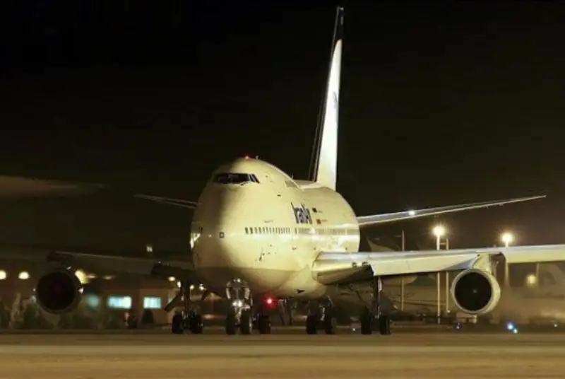 پرواز از مبدا و مقصد 32 کشور به ایران ممنوع شد