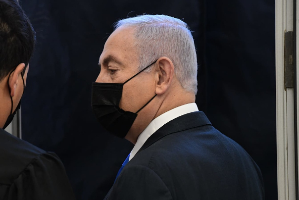 מתנגד ליוזמה לעצירת המשפט נגדי, לא אפטר את מנדלבליט