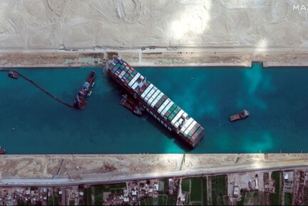 א-סיסי: "המשבר בתעלת סואץ הסתיים"