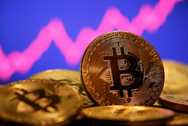 بیت‌کوین باز هم رکورد زد/ ارزش بیت‌کوین به بالای 63500 دلار رسید