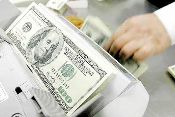 دلار وارد کانال 22هزار تومان شد/ قیمت در بازار آزاد 23050