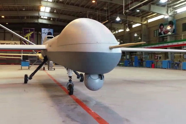 برد پروازی کدام پهپاد سپاه 7000 کیلومتر است؟