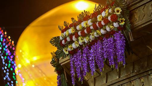 گل آرایی حرم مطهر امام رضا (ع)