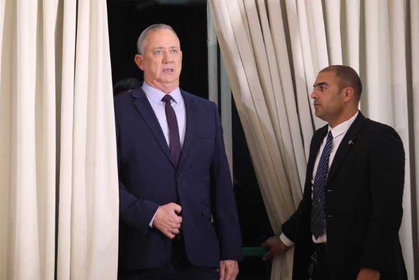 בפיאסקו מודיעיני חדש, הואשם מנקה הבית של השר הישראלי בריגול למען איראן