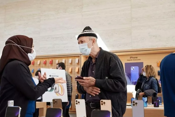 توقف فعالیت اپل در بازار ترکیه در پی سقوط ارزش لیر