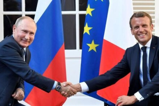 .  встреча Путина и Макрона "продвинула" деэскалацию ситуации на Украине