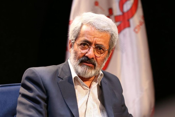 13 آبان؛ فلج شدن کانون کودتا و تناقضات