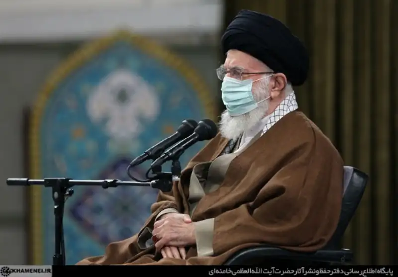 کیفیت معلم و تدیّن، اخلاق و مهارت‌های او بسیار مهم است