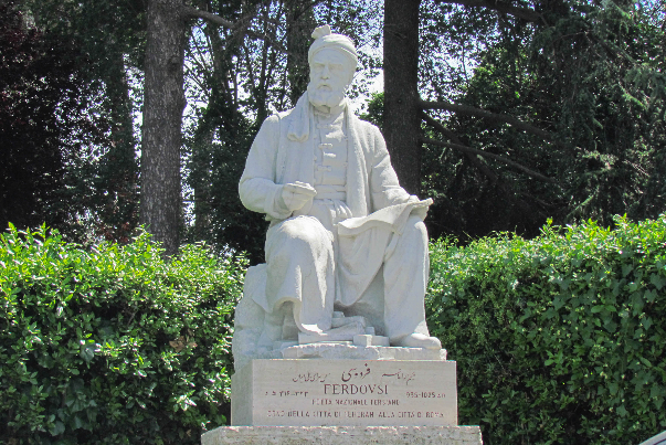 مرمت تندیس فردوسی در رُم ایتالیا