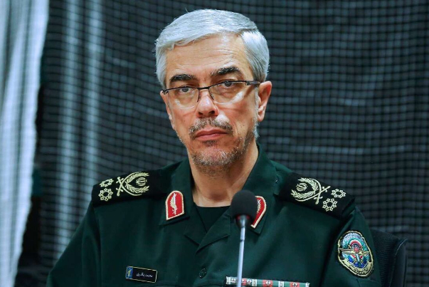 سرلشکرباقری: هیچ وقت تهدید را کوچک نمی‌گیریم