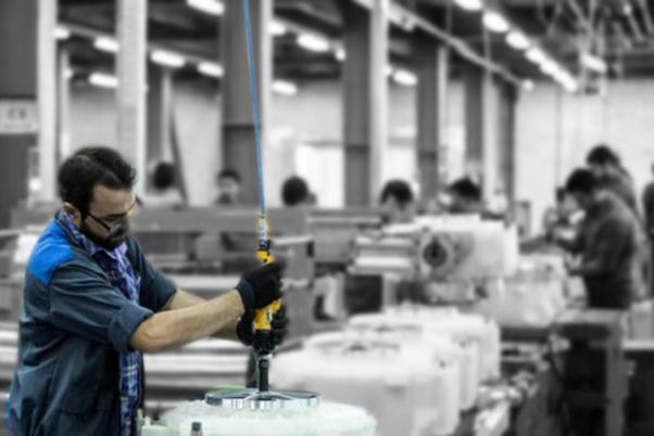 کاهش ٠.٤ درصدی نرخ بیکاری در سال ١٤٠٠