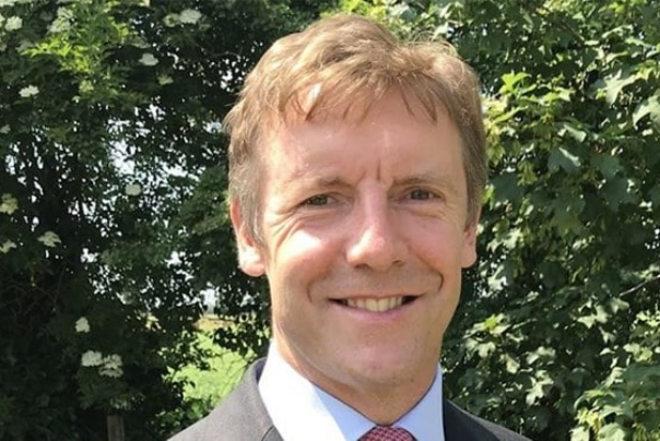 اظهارنظر عجیب سفیر انگلیس: انگلیسی‌ها هم به ایران نگاه منفی دارند!+ فیلم