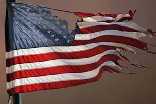 سازمان‌ملل: آمریکا در حال افول به کشوری در حال توسعه است